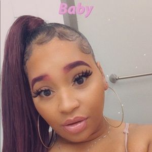 Meet your Posher, Tomara